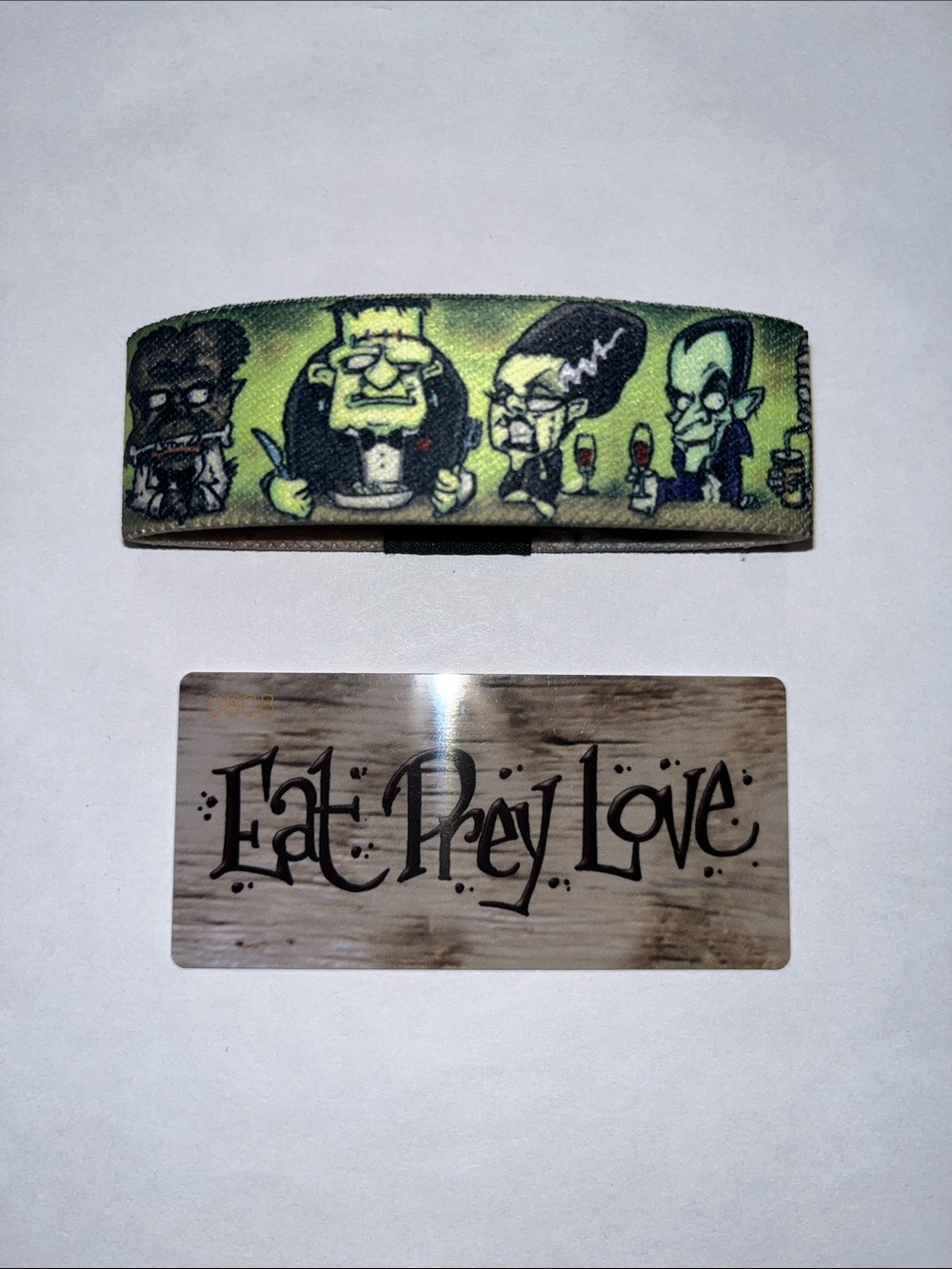ZOX Eat Prey Love Collectible Bracelet, #0808 Halloween Unisex